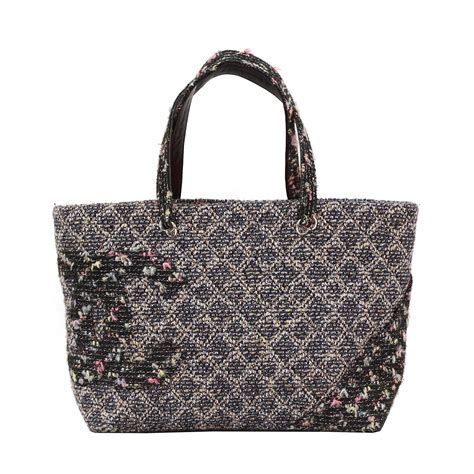 chanel shopping bag tweed|Chanel shopping tote price.